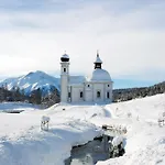 The Seefeld Retreat - Family Friendly - Mountain Views Holiday home Seefeld in Tirol